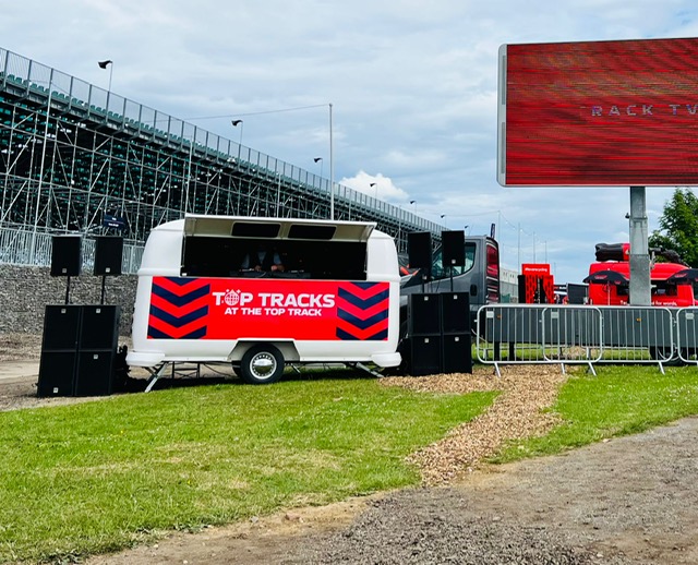 Food Trailer BIG Top Tracks